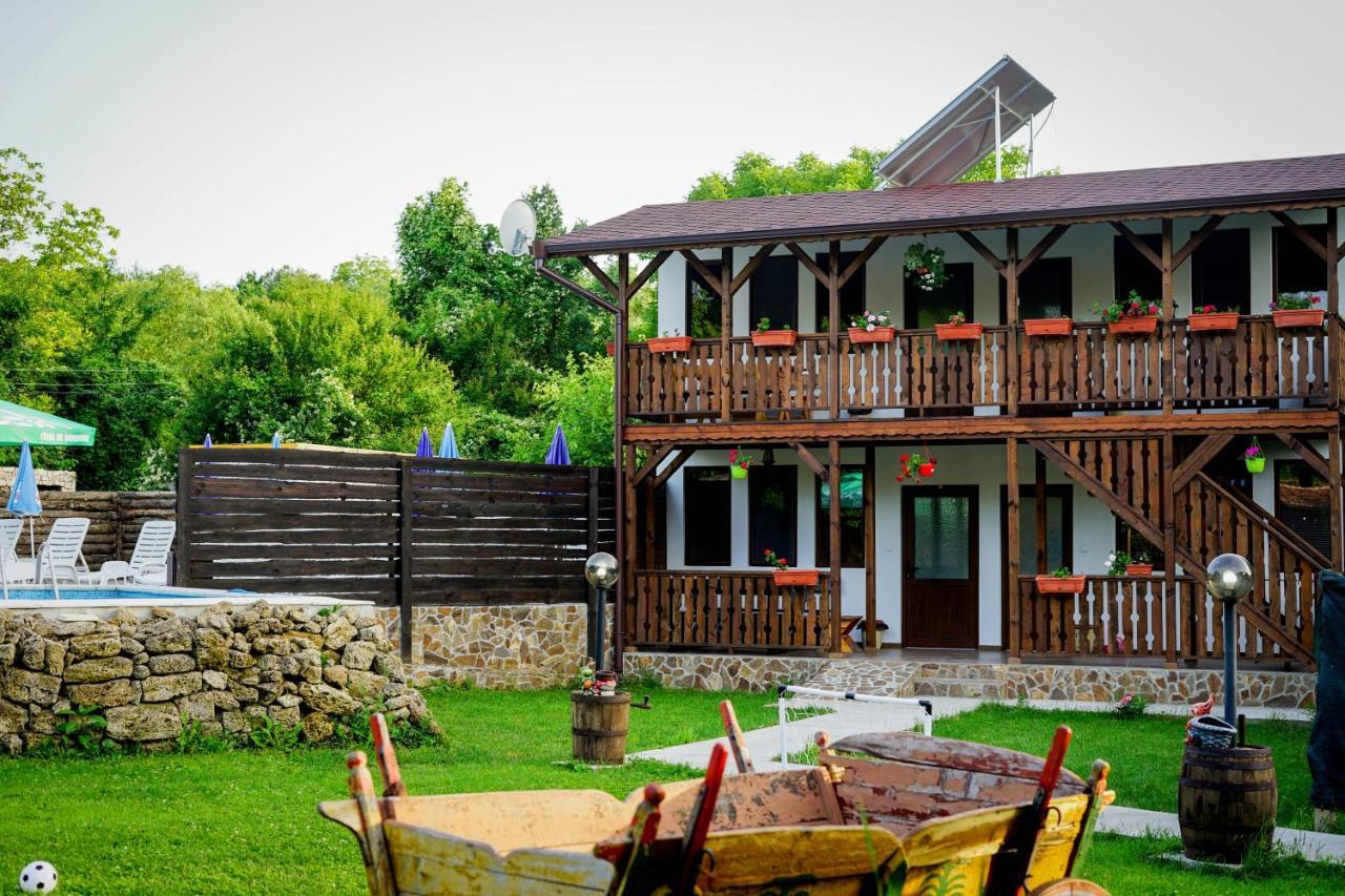 Къща За Гости "Крушунско Ханче" Krushuna Exterior foto